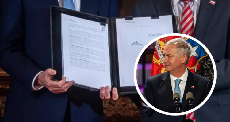 Proyecto de Reconstrucción Nacional y foto del presidente Kast.