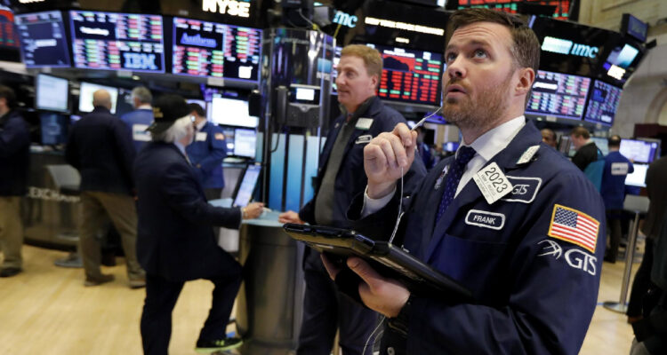 Wall Street y el IPSA cierran en verde ante la expectativa de un acuerdo entre Estados Unidos e Irán