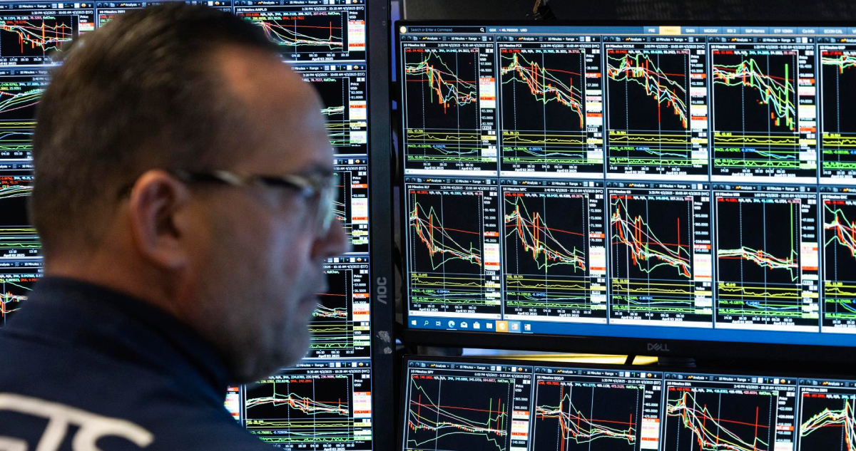 Wall Street cierra en verde y con el S&P 500 en récord mientras el IPSA cae