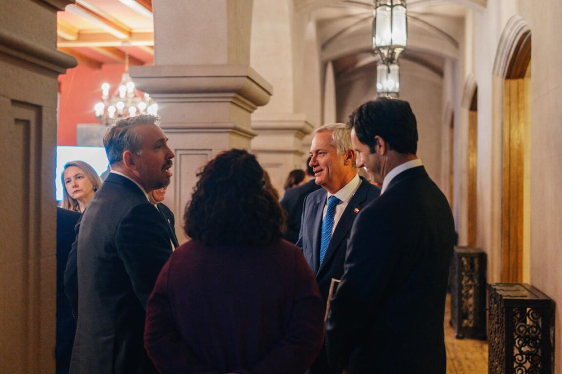 Con más de 30 diputados: Presidente Kast se reúne con Republicanos en Palacio de Cerro Castillo