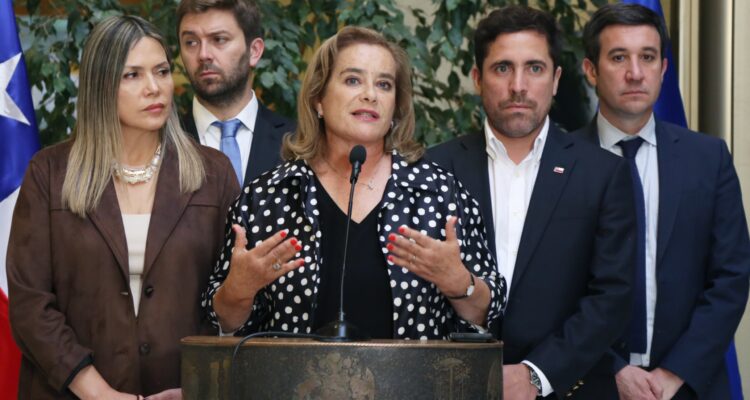 UDI endurece tono contra Romero tras emplazamiento por AC a Grau: “Se requiere actuar con madurez”