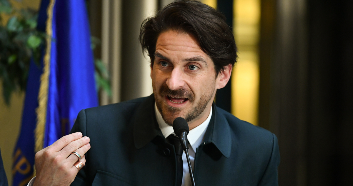 Winter (FA) acusa “evidente coordinación” del Gobierno con Republicanos para impulsar AC contra Grau