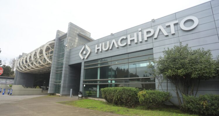 https://media.biobiochile.cl/wp-content/uploads/2026/06/acuerdo-cap-aza-huachipato-ley-monopolio-750x400.jpg