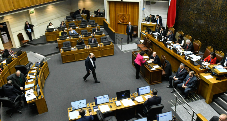 Oposición rearticula prioridades legislativas en medio del debate de Ley Miscelánea en el Senado