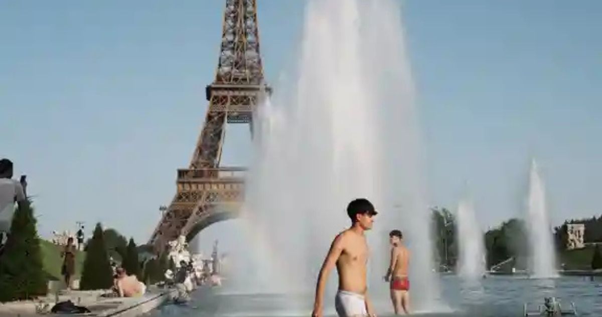 Al menos 40 personas mueren ahogadas en tres días por ola de calor sin precedentes que asola a Francia