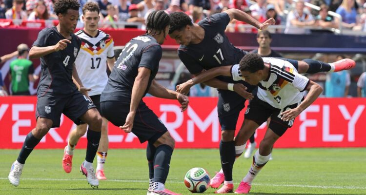 Alemania derrotó a EEUU en su última prueba antes del Mundial
