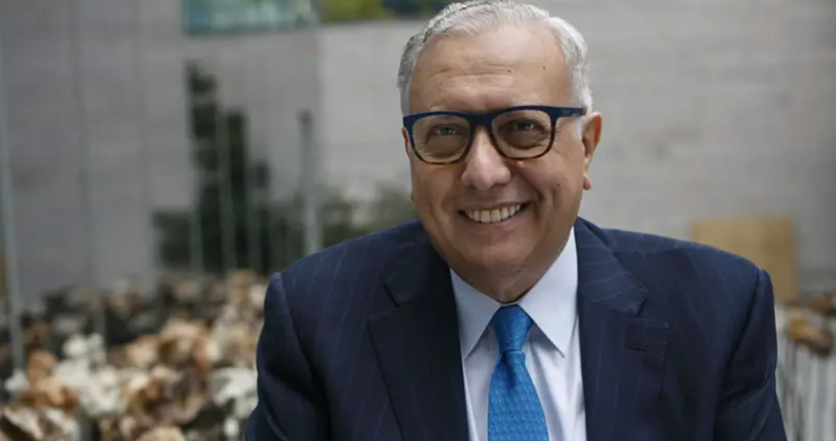 Álvaro Saieh volvió a vender acciones de SMU: recaudó más de $2.660 millones