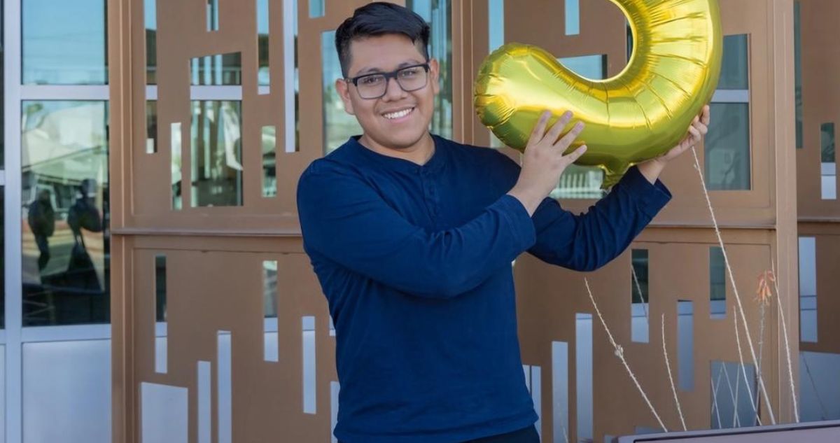Hijo de inmigrantes es admitido en 49 universidades de EEUU y suma US$5 millones en becas