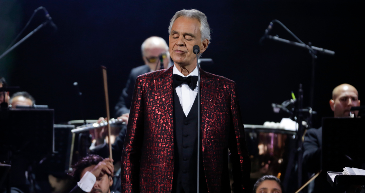Andrea Bocelli y por qué está ciego