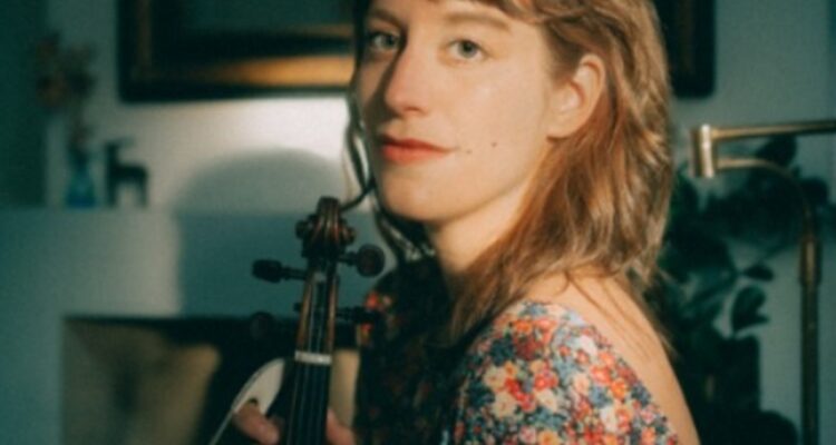 Anna Jane Lester, Universidad Austral de Chile