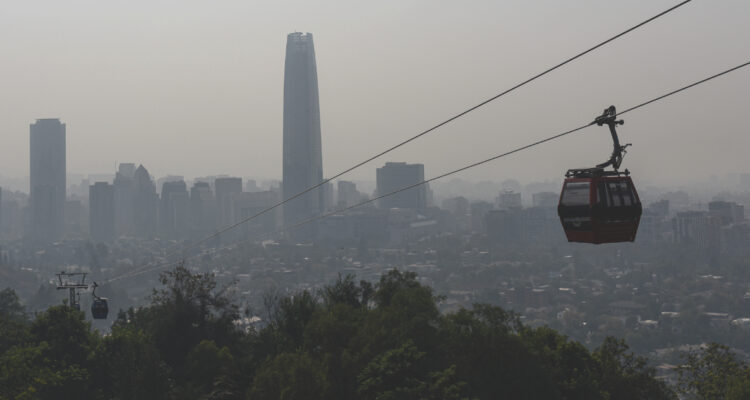 Declaran Preemergencia Ambiental para este miércoles 17 de junio en RM: mira la restricción vehicular