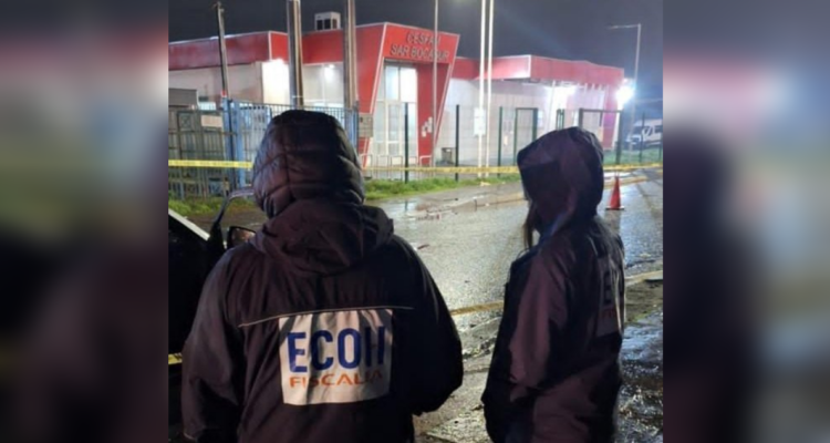 Mujer en riesgo vital tras ser atacada a tiros mientras estaba en un auto en San Pedro de la Paz