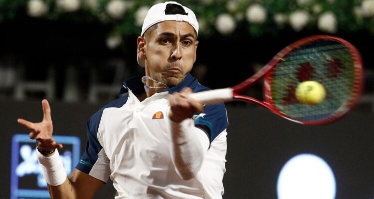 Alejandro Tabilo se despidió en primera ronda del ATP de Queen’s.