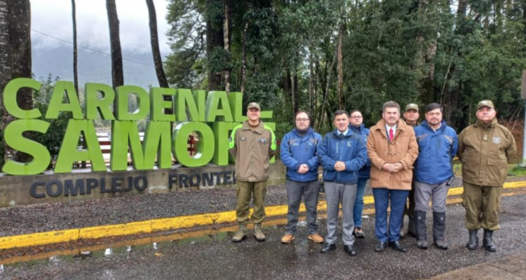 Autoridades visitan paso Cardenal Samoré para verificar operatividad de servicios e infraestructura