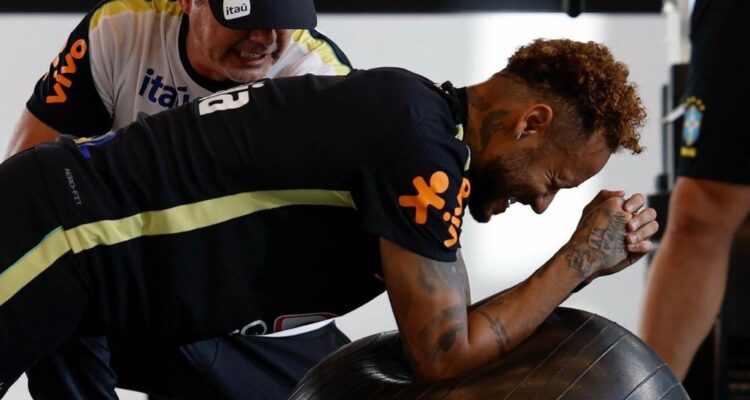 Brasil aún no sabe si Neymar podrá jugar el Mundial 2026.