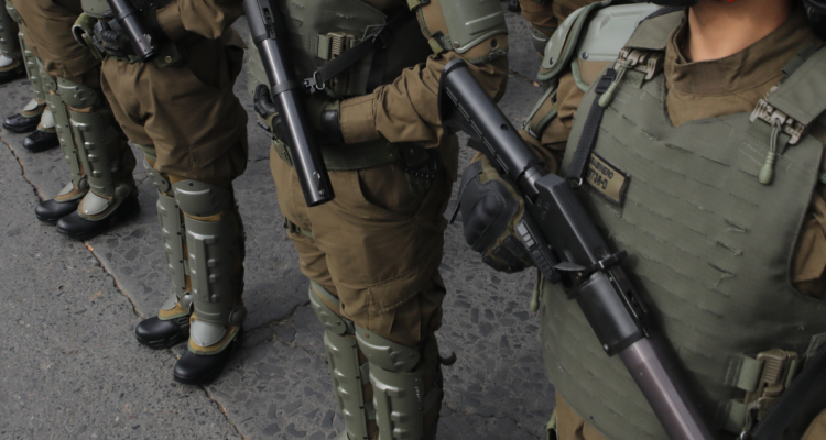 Carabineros confirma que seis carabineros detenidos en Talca fueron desvinculados de la institución