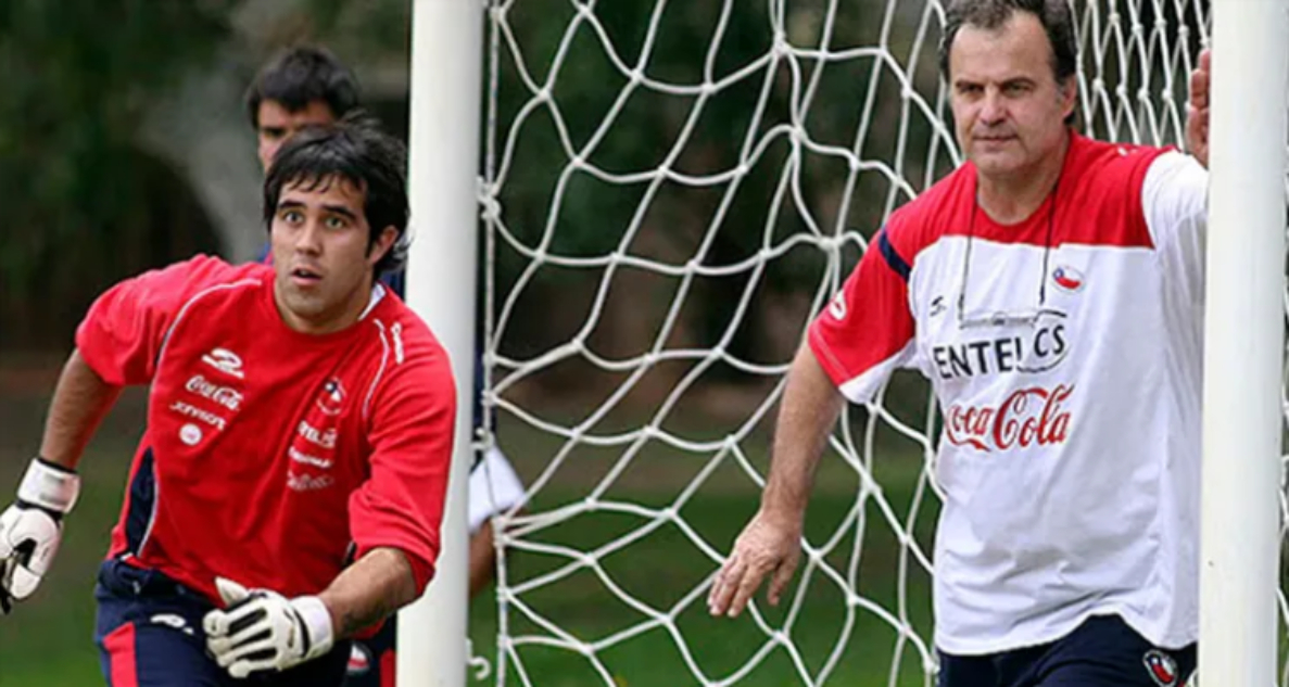 Claudio Bravo y Marcelo Bielsa