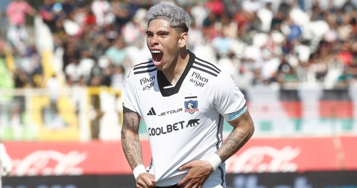 Carlos Palacios, de momento, no retornará a Colo Colo.