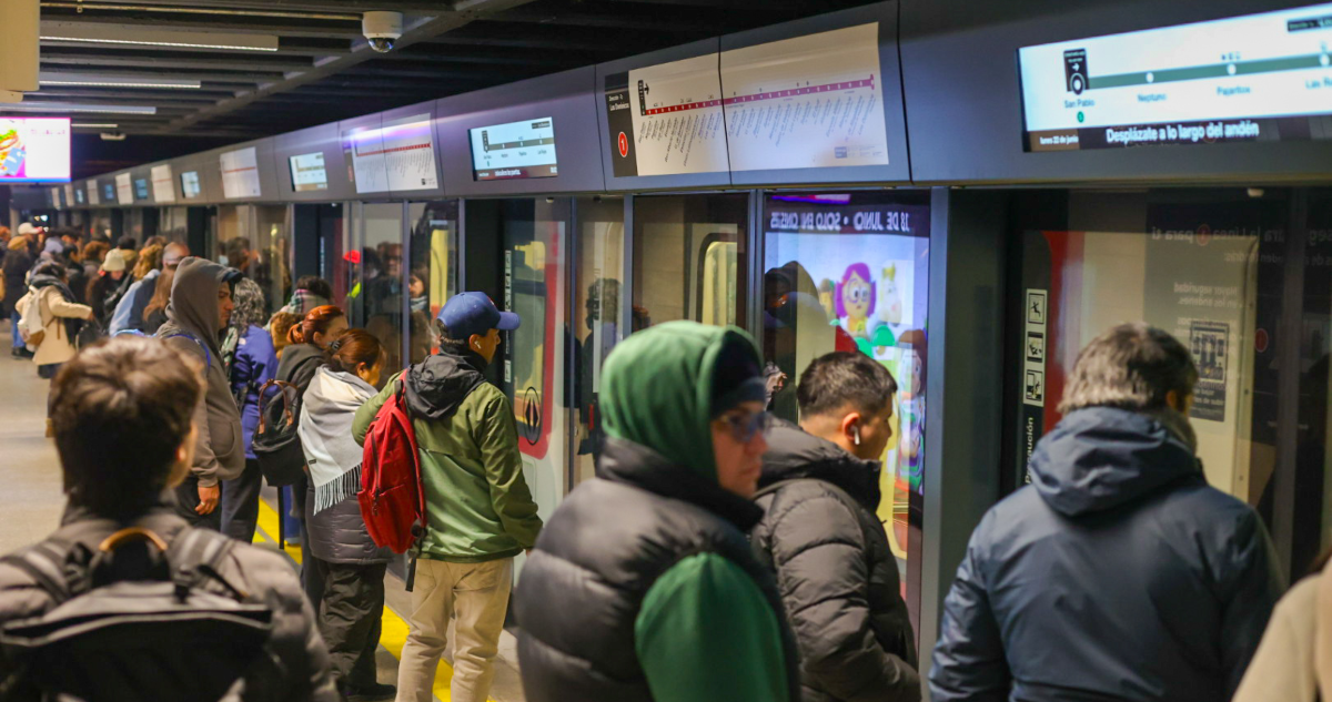 Completan instalación de puertas de andén en Metro San Pablo: en 2026 se sumarán cinco estaciones más