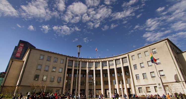 Juez querellado por asociación ilícita pide a Corte penquista revocar admisibilidad de acción legal