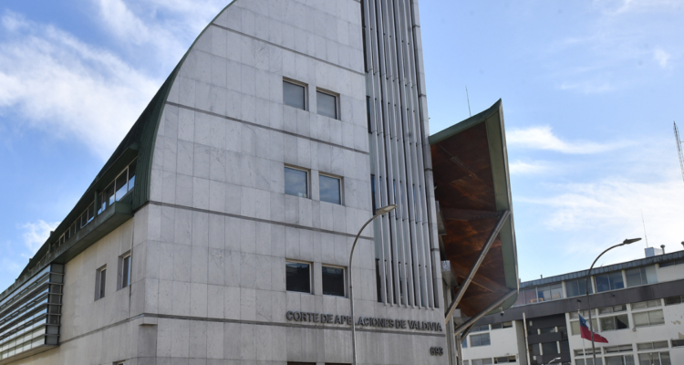 Corte rechaza recurso de ministro Álvaro Mesa para dejar sin efecto querella en su contra