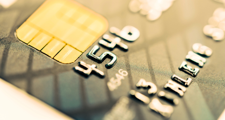 Comienza a regir nueva fórmula para aumentar pago mínimo en las tarjetas de crédito, ¿cómo funcionará?