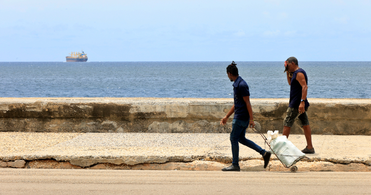 Cuba prepara reformas para revivir su economía, que se encuentra en su peor estado desde la Revolución