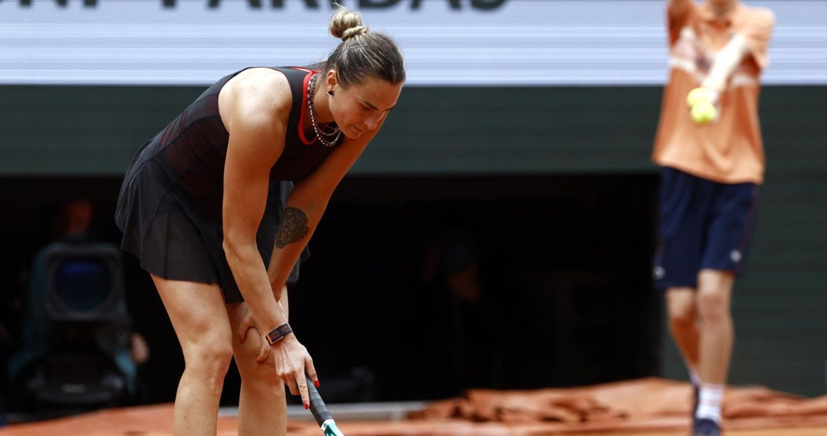 Aryna Sabalenka se mostró desconsolada tras paliza en Roland Garros.