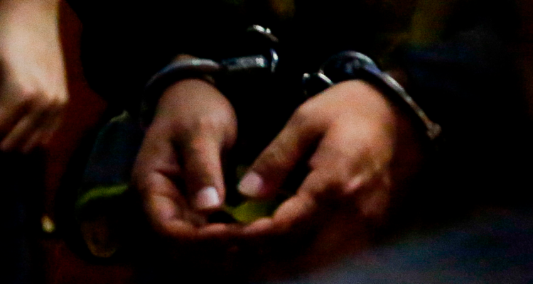 https://media.biobiochile.cl/wp-content/uploads/2026/06/detenido-750x400.png