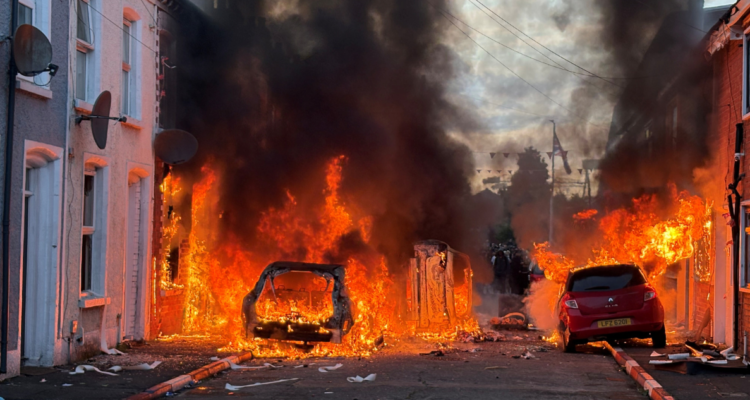 Disturbios en Belfast