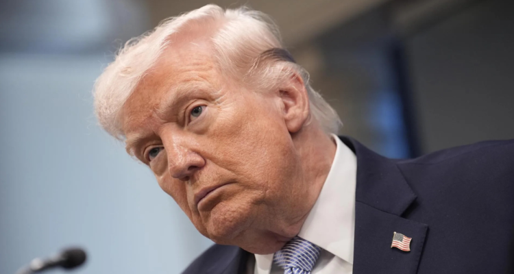 Trump dice que Irán ha tardado demasiado en lograr un acuerdo por lo que "tendrán que pagar el precio"