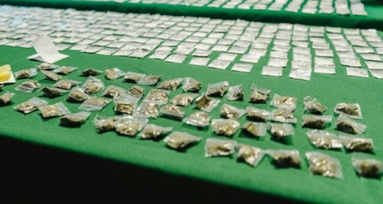 Operativo en cárcel de Talca decomisa 800 dosis de droga y frustra su distribución