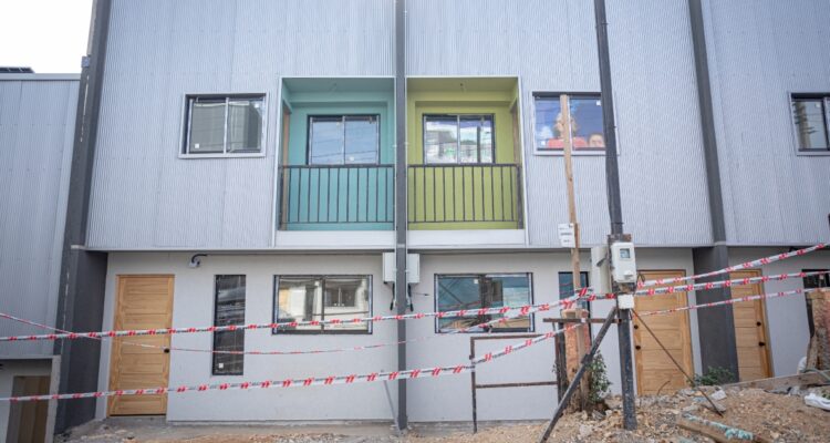 Colegio de Arquitectos advierte "revictimización" de damnificados por orden de demolición en El Olivar