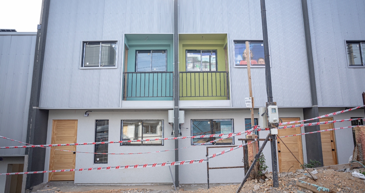 Colegio de Arquitectos por orden de demolición en El Olivar