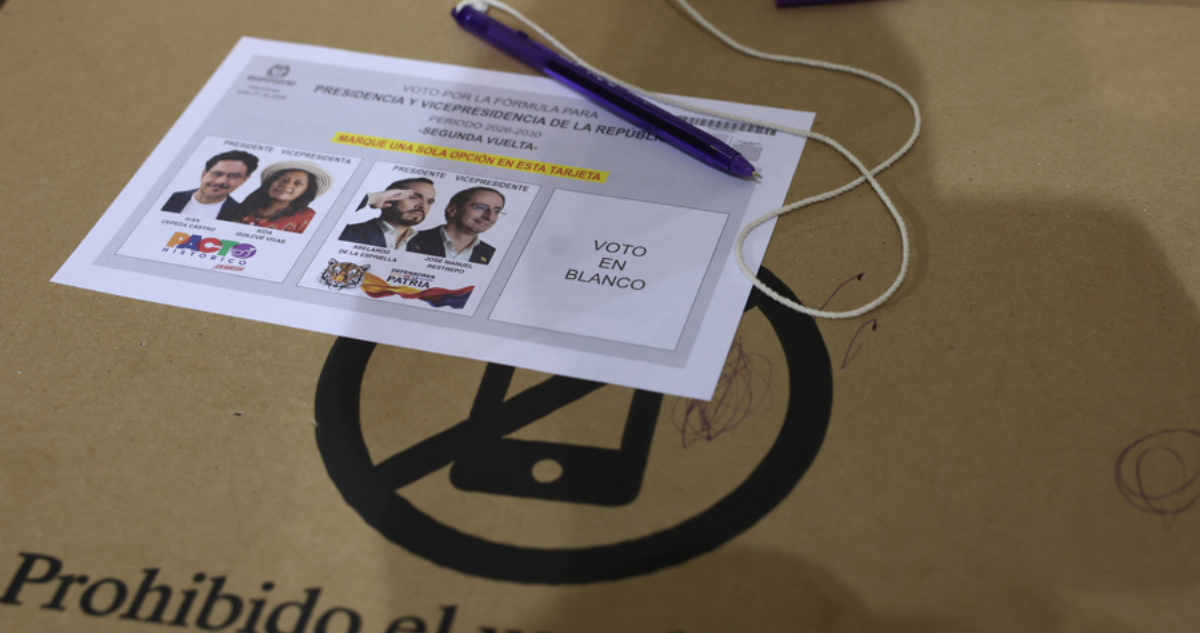 Voto de la segunda vuelta presidencial de Colombia.