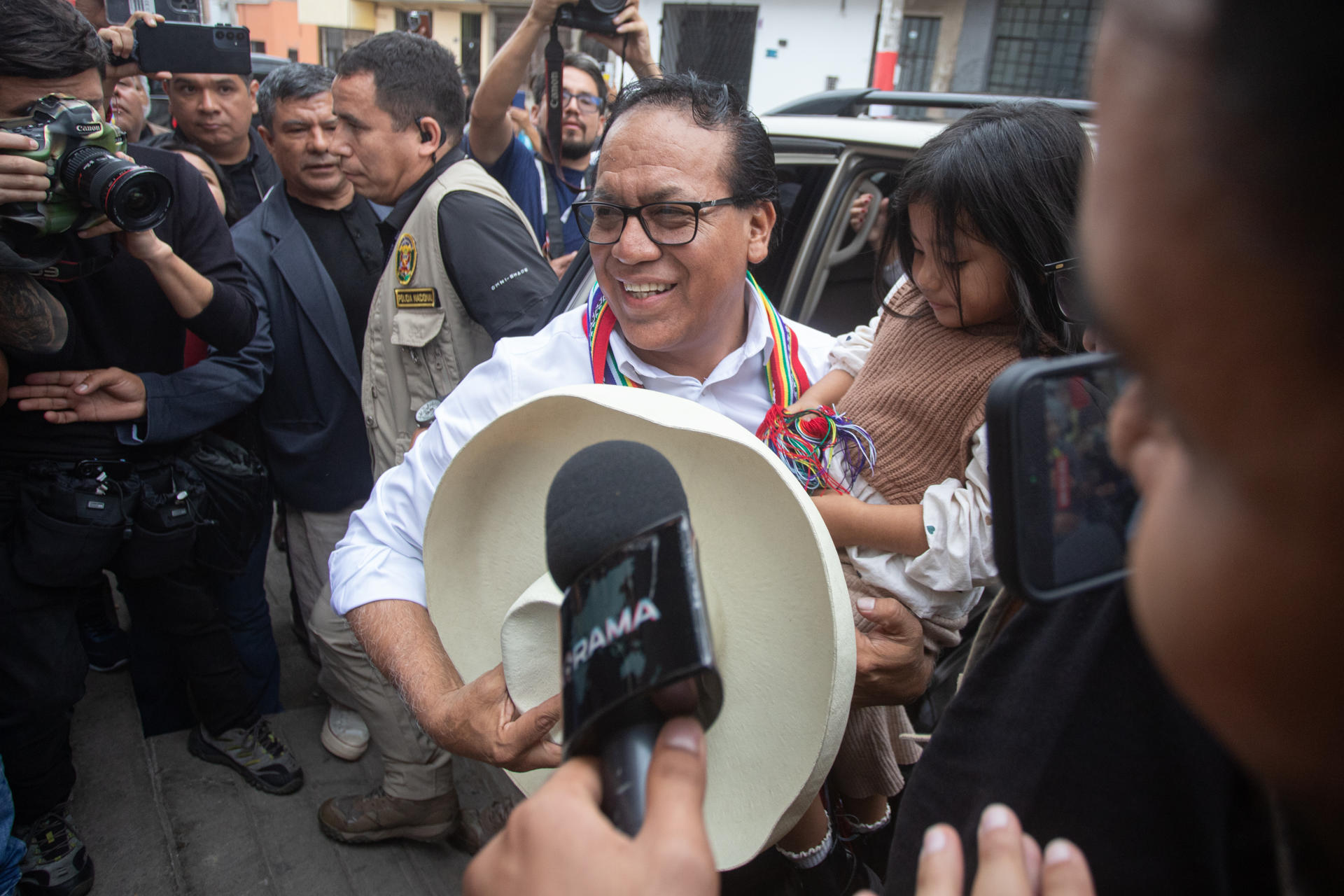 El candidato a la presidencia de Perú por el partido Juntos por el Perú, Roberto Sánchez