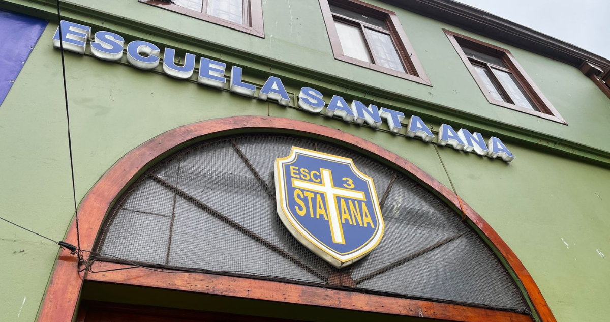 Ante seguidilla de incivilidades: comunidad de Escuela Santa Ana de Valparaíso exige mayor seguridad