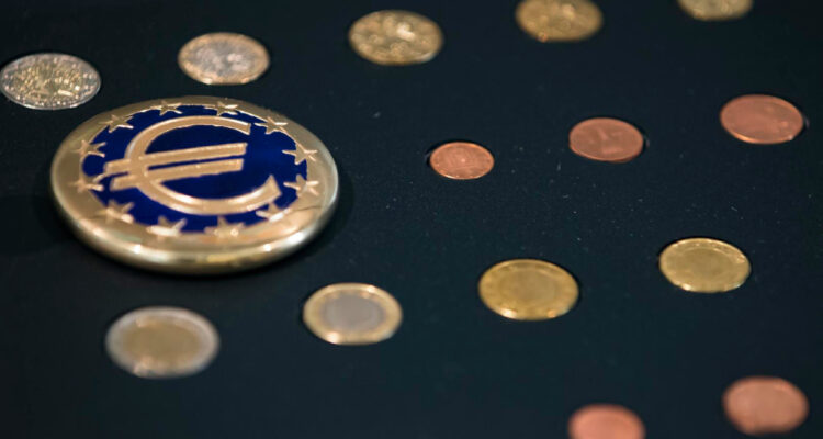 La Unión Europea da los primeros pasos para regular el futuro euro digital