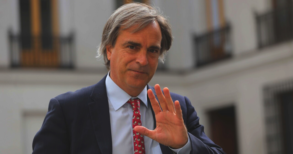 Evópoli propone reducir de 25 a 16 los ministerios en reunión con presidente Kast en La Moneda