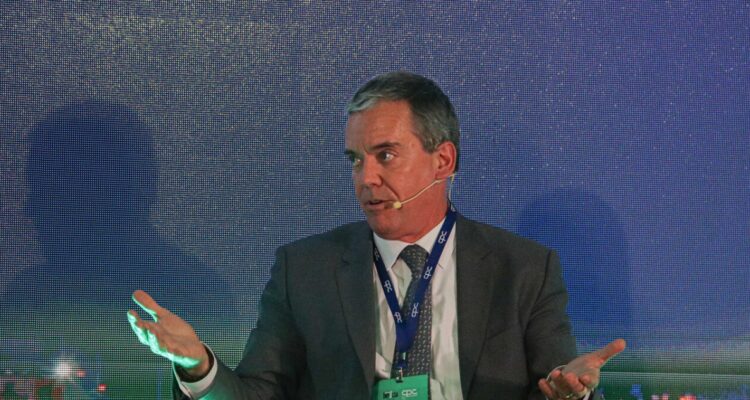 "Una incompetencia más del gobierno anterior": Felipe Harboe ante censistas con antecedentes penales