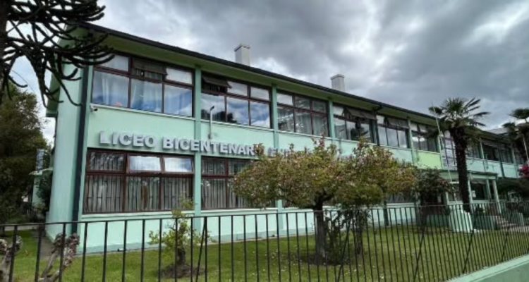 Expulsan a seis estudiantes de liceo de Angol tras serie de riñas: aplicaron Ley Aula Segura