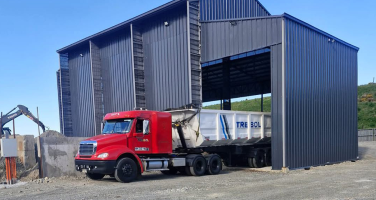 Abren sumario a Tresol tras constatar irregularidades en tratamiento de basura enviada desde Ancud
