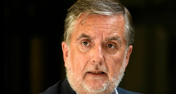 Francisco Undurraga, Agencia UNO