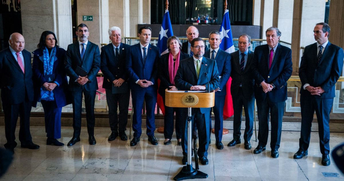 Gobierno apunta al tratado de libre comercio con EEUU para intentar frenar arancel por trabajo forzoso