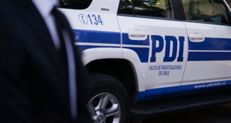Grupo de individuos ingresó a casa en Ñuñoa, maniataron a una mujer e hirieron a un adulto mayor