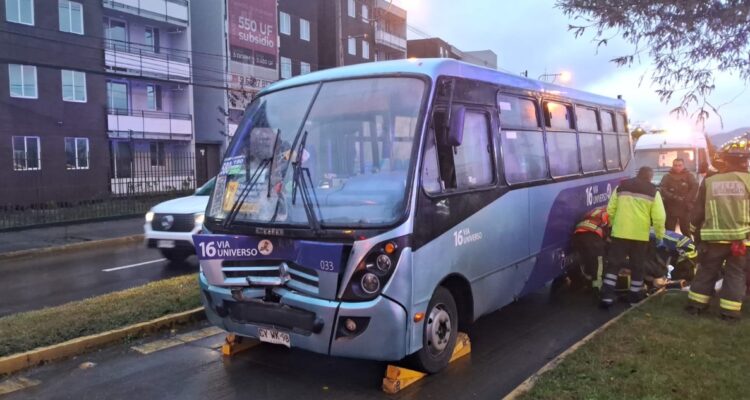 Hombre muere atropellado por micro en Chiguayante