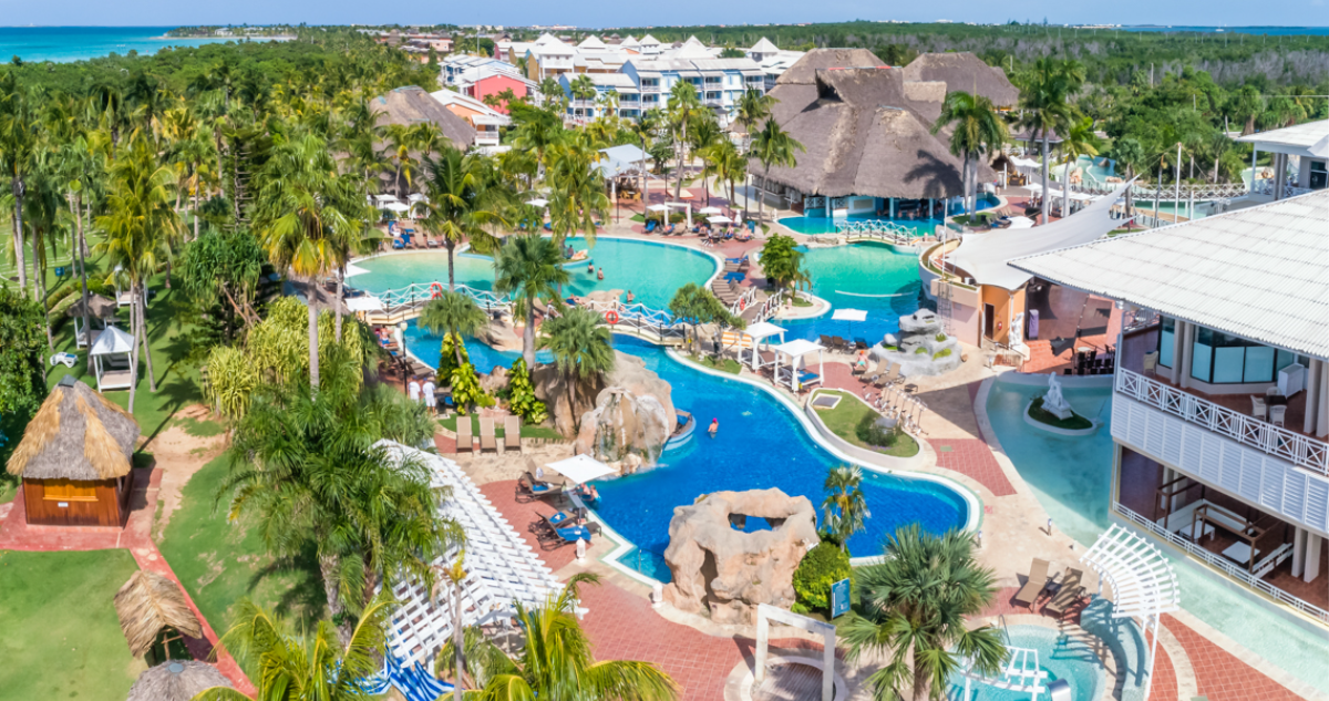 Firma canadiense que tiene una cadena de hoteles en Cuba abandonaría completamente la isla