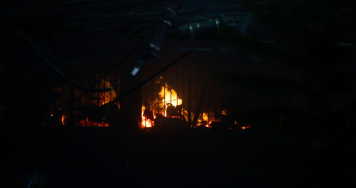 Incendio destruye una vivienda y deja otra con daños parciales en Monte Águila, comuna de Cabrero