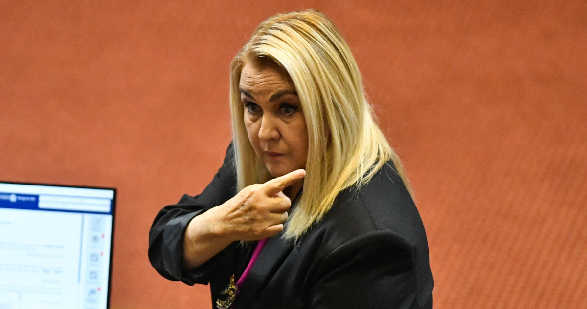 Jiles (PDG) acusa que “la derechita cobarde” salvará a Grau y emplaza a presentar una AC contra Boric