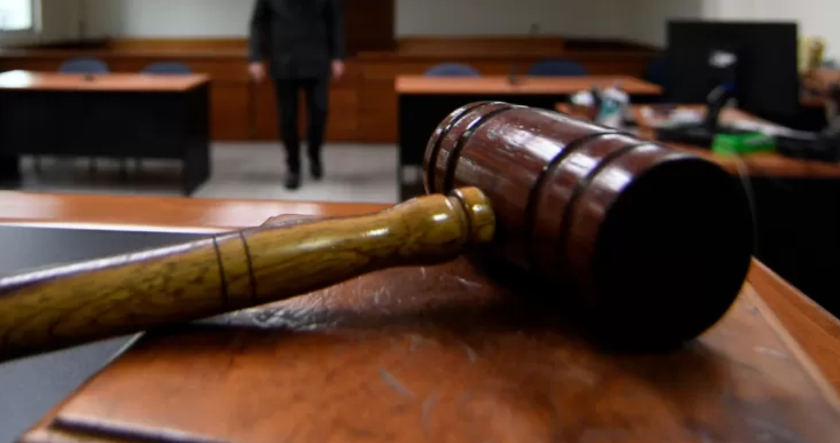 Parte juicio contra 8 integrantes de la WAM acusados por homicidio de comunero en Carahue